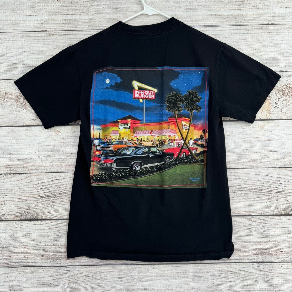 In-N-Out Burger Graphic T-Shirt Mens Small Black 2012 Mike Rider California Car